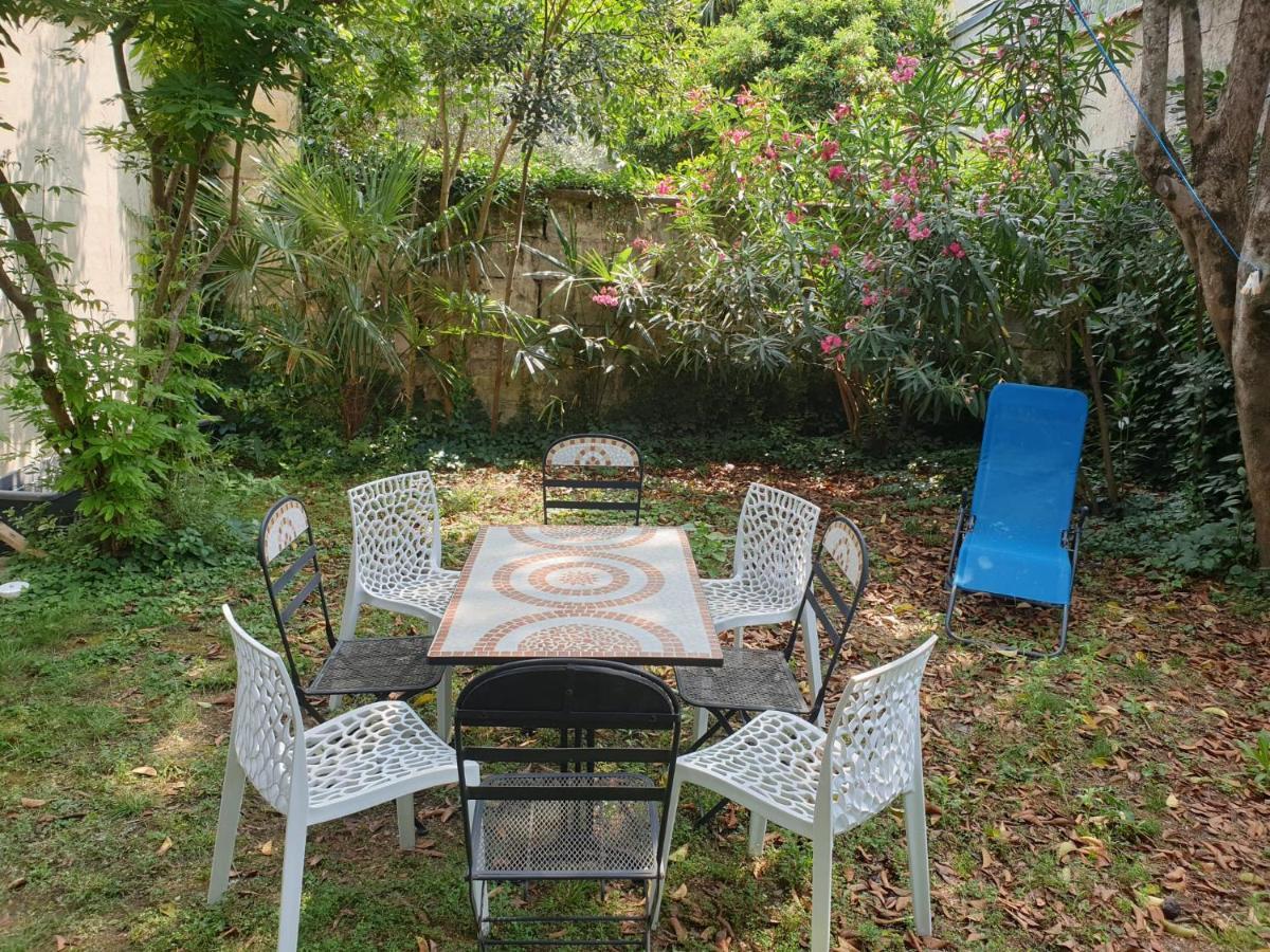 Maison 150M2 Jardin A Louer En Entier, Bordeaux Centre Chartrons, 3 Chambres 3 Salles De Bains 1 Canape-Lit Llllnumero De Telephone Dans L'Annonce Si Questionlll Luaran gambar