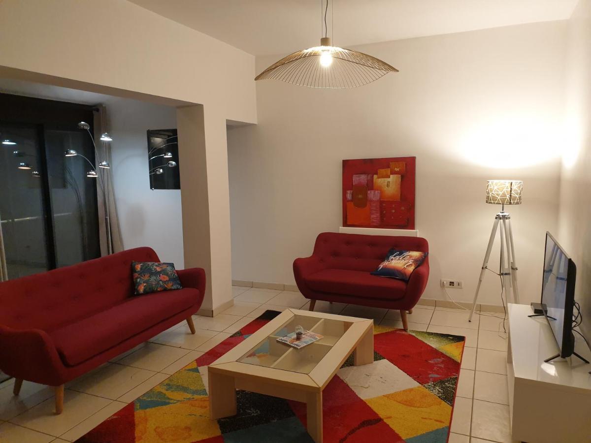 Maison 150M2 Jardin A Louer En Entier, Bordeaux Centre Chartrons, 3 Chambres 3 Salles De Bains 1 Canape-Lit Llllnumero De Telephone Dans L'Annonce Si Questionlll Luaran gambar