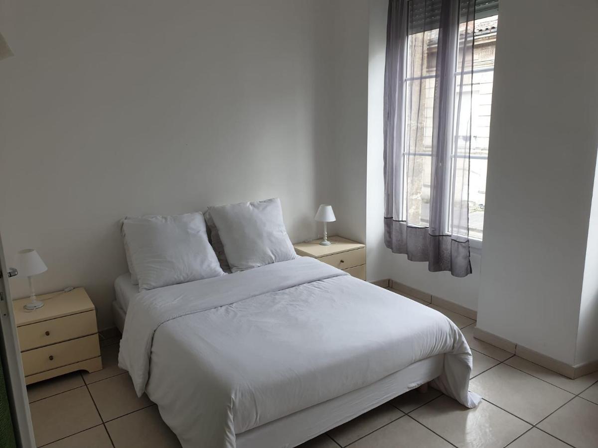 Maison 150M2 Jardin A Louer En Entier, Bordeaux Centre Chartrons, 3 Chambres 3 Salles De Bains 1 Canape-Lit Llllnumero De Telephone Dans L'Annonce Si Questionlll Luaran gambar