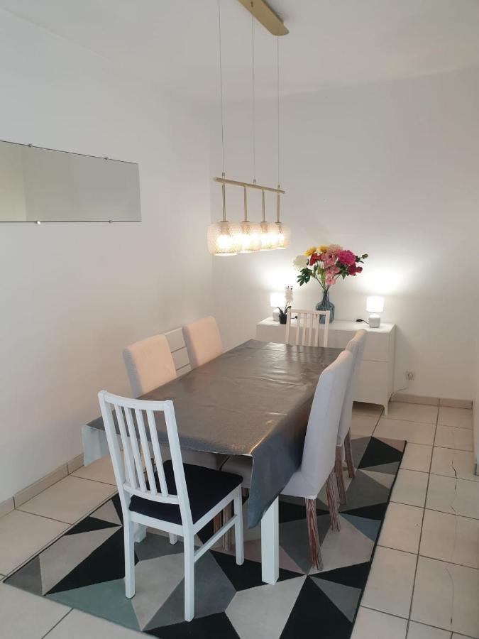 Maison 150M2 Jardin A Louer En Entier, Bordeaux Centre Chartrons, 3 Chambres 3 Salles De Bains 1 Canape-Lit Llllnumero De Telephone Dans L'Annonce Si Questionlll Luaran gambar