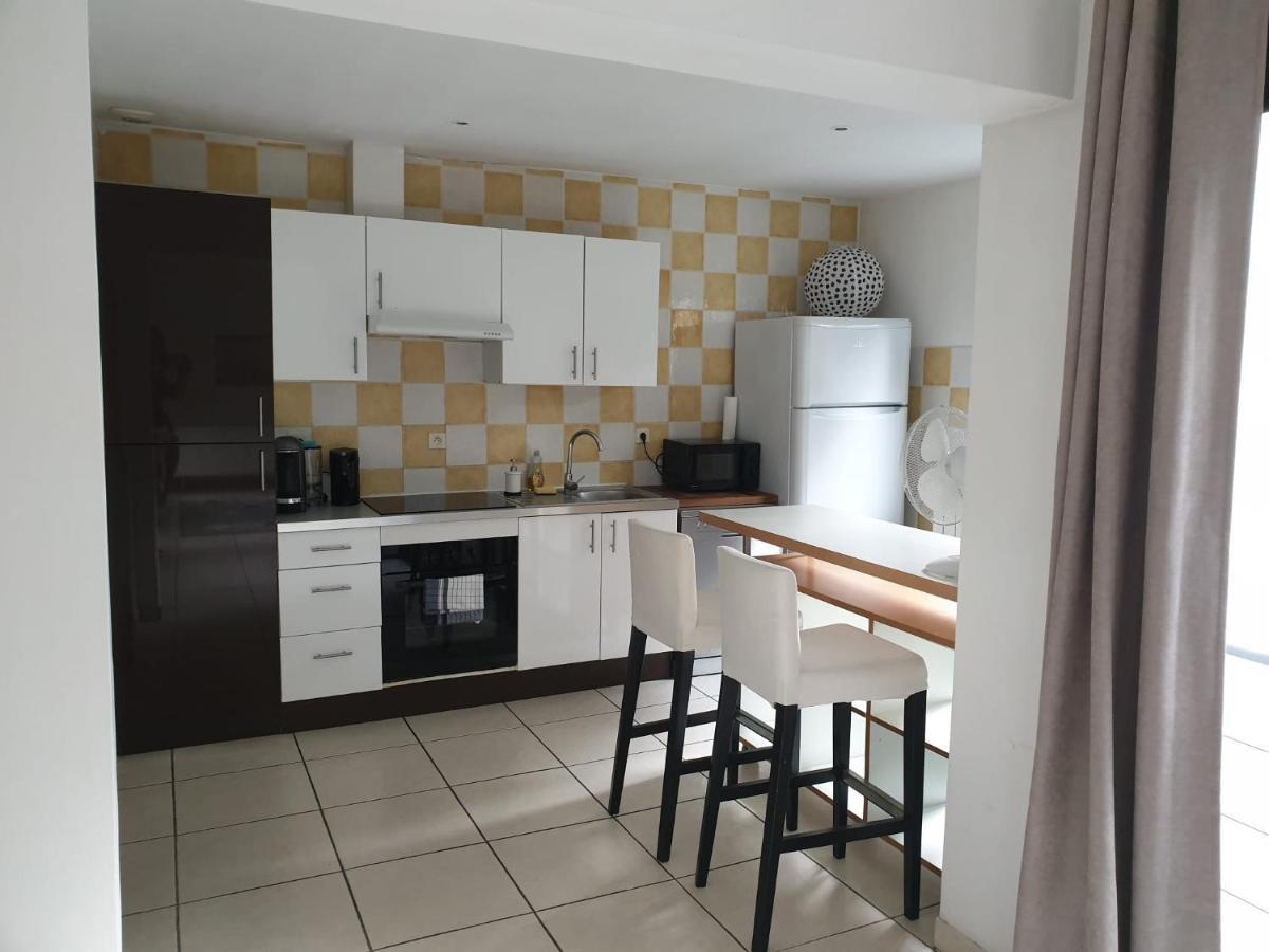 Maison 150M2 Jardin A Louer En Entier, Bordeaux Centre Chartrons, 3 Chambres 3 Salles De Bains 1 Canape-Lit Llllnumero De Telephone Dans L'Annonce Si Questionlll Luaran gambar