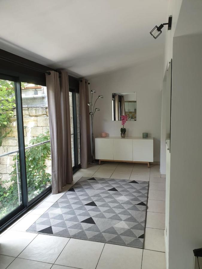 Maison 150M2 Jardin A Louer En Entier, Bordeaux Centre Chartrons, 3 Chambres 3 Salles De Bains 1 Canape-Lit Llllnumero De Telephone Dans L'Annonce Si Questionlll Luaran gambar