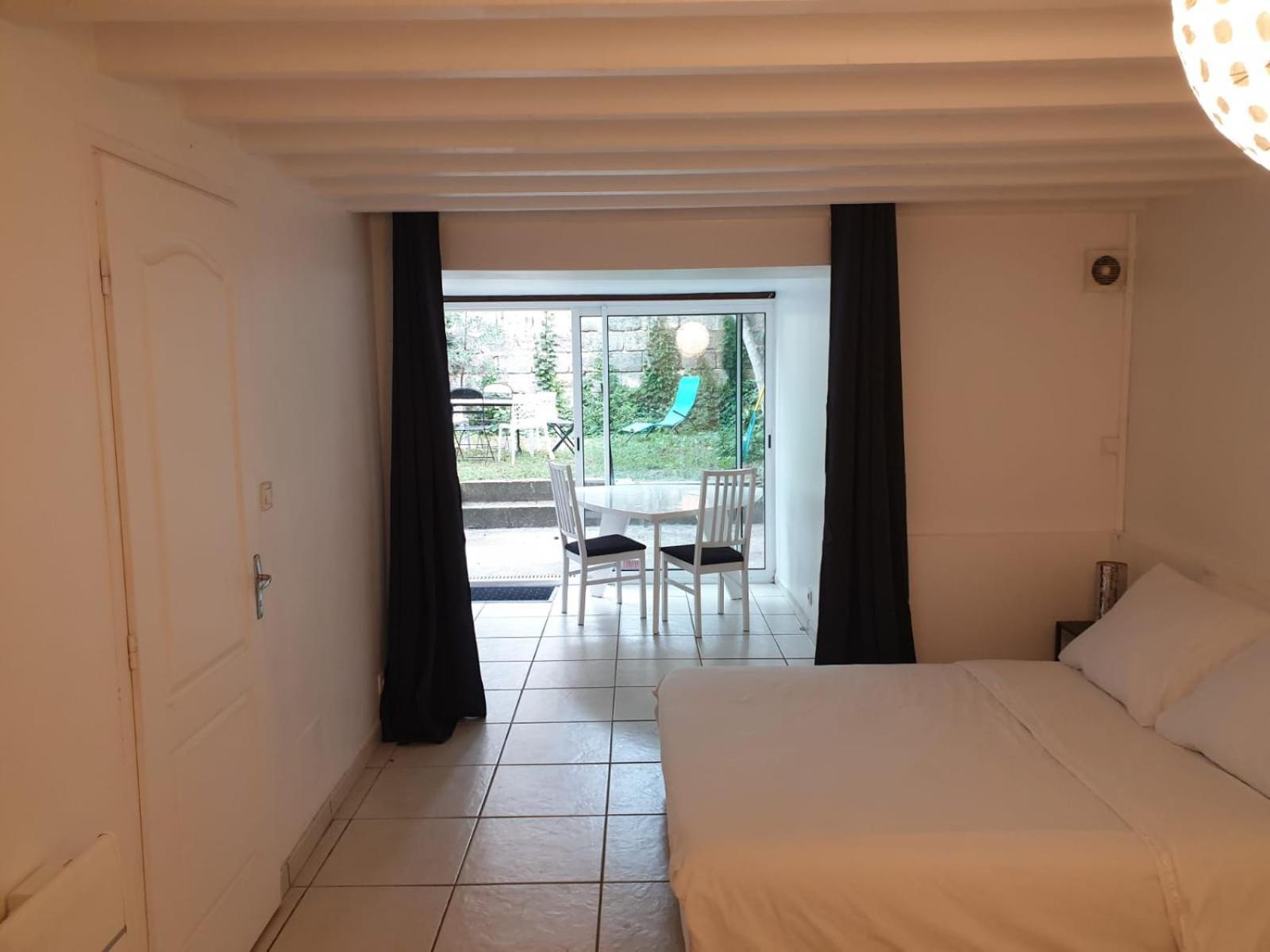 Maison 150M2 Jardin A Louer En Entier, Bordeaux Centre Chartrons, 3 Chambres 3 Salles De Bains 1 Canape-Lit Llllnumero De Telephone Dans L'Annonce Si Questionlll Luaran gambar
